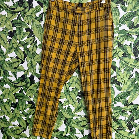 Hot Topic Yellow Plaid Chinos - Picture 1 of 4